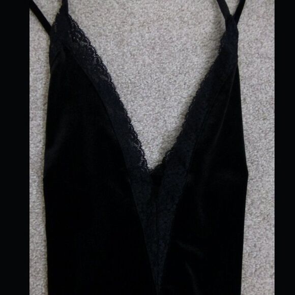 Forever 21 Black Velour Bodysuit with Deep V-Neck Lace, Cross Back Straps - Picture 5 of 11